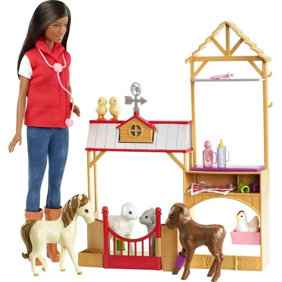 Barbie Career Sweet Orchard Farm and Vet Playset, Blonde Hair Toys